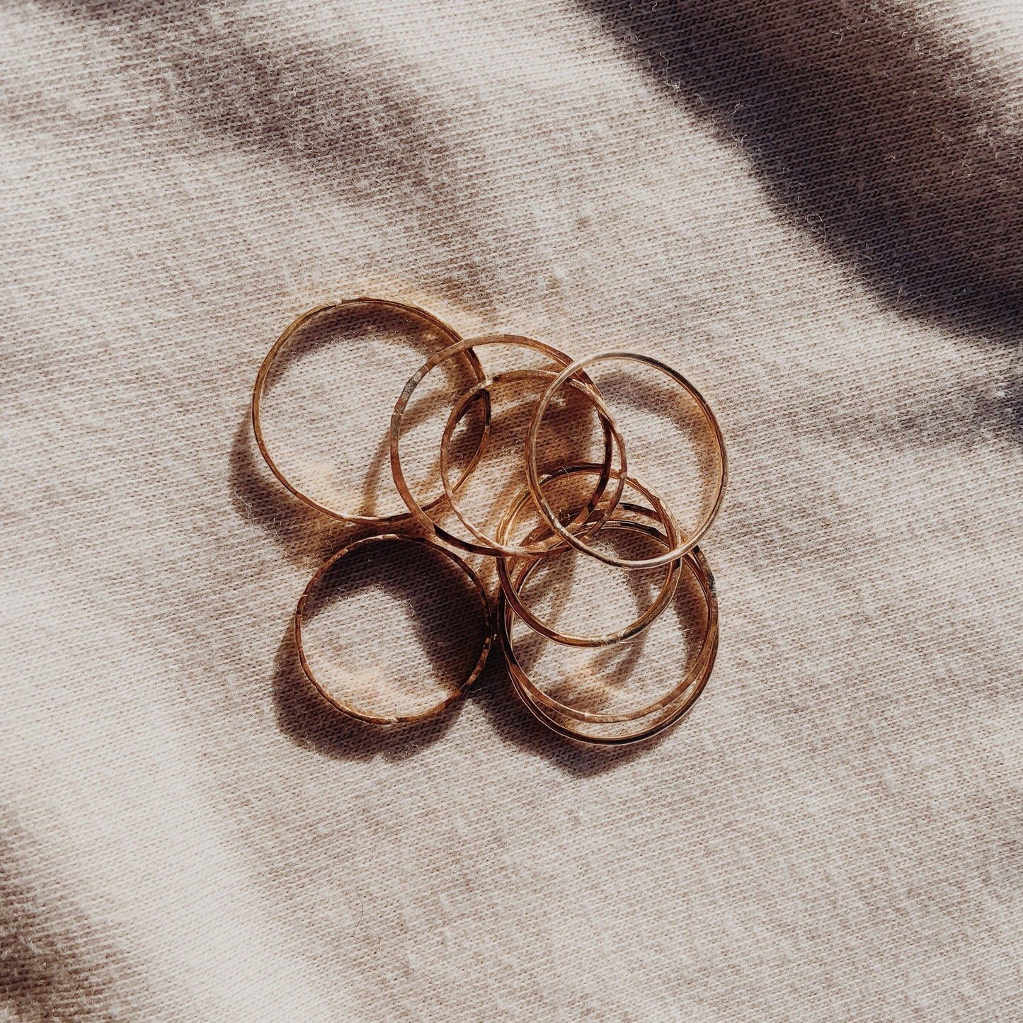 simple ring- thin